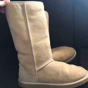 Women’s talk sand UGGs
